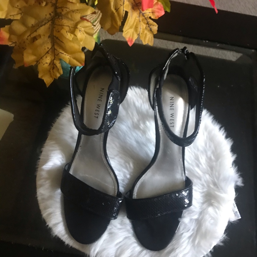 Heels Nine West 7.5 like new